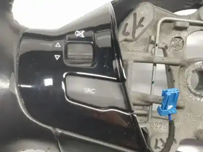 Second-hand car spare part steering wheel for peugeot 308 sw ii (lc_, lj_, lr_, lx_, l4_) 1.6 bluehdi 100 oem iam references 96785124zd  96785124zd