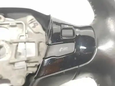 Second-hand car spare part steering wheel for peugeot 308 sw ii (lc_, lj_, lr_, lx_, l4_) 1.6 bluehdi 100 oem iam references 96785124zd