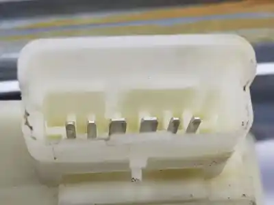 Second-hand car spare part rear right window regulator for peugeot 308 sw ii (lc_, lj_, lr_, lx_, l4_) 1.6 bluehdi 100 oem iam references 9800273480