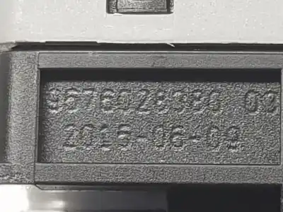 Second-hand car spare part tailgate back door handle for peugeot 308 sw ii (lc_, lj_, lr_, lx_, l4_) 1.6 bluehdi 100 oem iam references 9676028380  9676028380