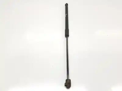 Автозапчастина б/у амортизаторі багажника/дверей для skoda fabia 1.0 mpi посилання на oem iam 6v6827550a  6v6827550a