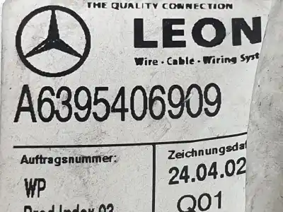 Second-hand car spare part right front window motor for clase c vito basic, combi 2.1 cdi oem iam references a0068204742  a0068204742