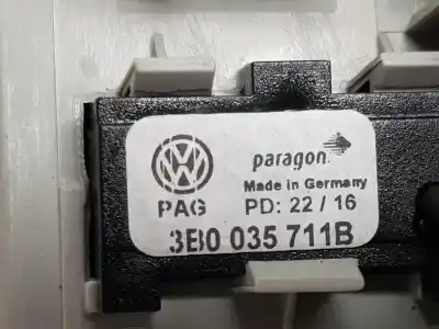 Автозапчасти б/у внутренний свет за skoda fabia 1.0 mpi ссылки oem iam 3b0947105c  3b0947105c