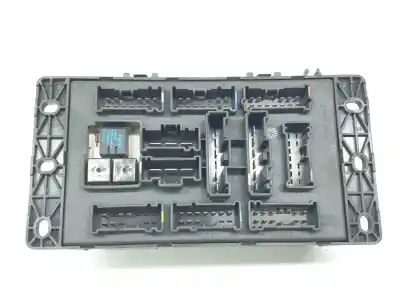Second-hand car spare part fuse box unit for mini mini (r50, r53) cooper oem iam references 61136906600  61136906600