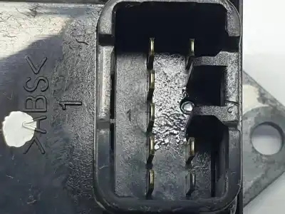 Автозапчасти б/у выключатель переднего правого окна за mitsubishi l 200 (ka0/kb0) 2.5 di-d cat ссылки oem iam mr587955  mr587955