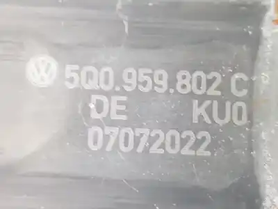 Peça sobressalente para automóvel em segunda mão motor elevador vidro dianteiro direito por cupra leon 1.5 16v tsi act referências oem iam 5q0959802c  5q0959802c