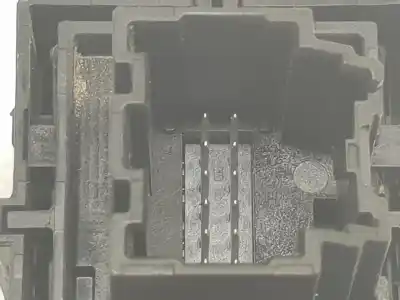 Peça sobressalente para automóvel em segunda mão trocar por land rover discovery 5 3.0 td v6 referências oem iam lr061000