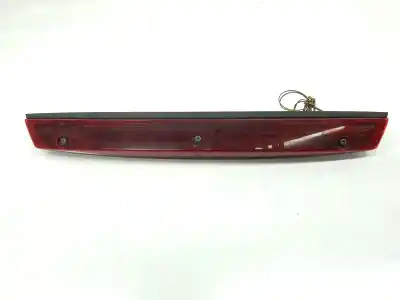 Pezzo di ricambio per auto di seconda mano lampada posteriore centrale per mercedes vito (w639) basic, combi 2.1 cdi cat riferimenti oem iam a6398200056 a6398200056 