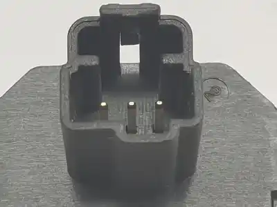 Peça sobressalente para automóvel em segunda mão trocar por land rover discovery 5 3.0 td v6 referências oem iam lr081345