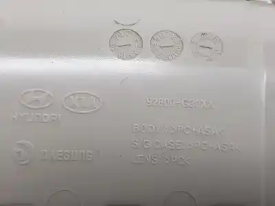 Автозапчастина б/у внутрішне світло для hyundai i30 (pde, pd, pden) 1.5 посилання на oem iam 92800g3010mmh  92800g3010mmh