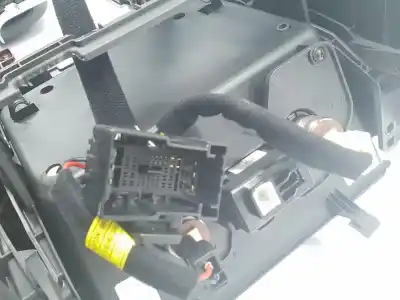 Автозапчасти б/у центральный подлокотник за hyundai i30 (pde, pd, pden) 1.5 ссылки oem iam 84611g4300try  84611g4300try