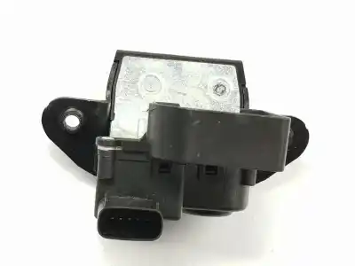 Автозапчастина б/у замок багажника / ворот для hyundai i30 (pde, pd, pden) 1.5 посилання на oem iam 81230g3000  81230g3000