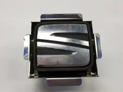 Peça sobressalente para automóvel em segunda mão puxador exterior de mala por seat ibiza 1.6l referências oem iam 6f0827565