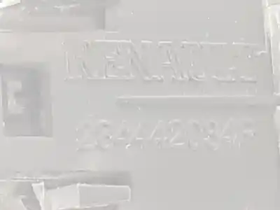 İkinci el araba yedek parçası KAMERA için DACIA DUSTER  OEM IAM referansları 284429250R  284429250R