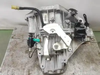 Pezzo di ricambio per auto di seconda mano riduttore per dacia duster ambiance 4x2 riferimenti oem iam tl4302  320100495r