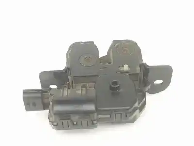 Second-hand car spare part trunk lock for dacia duster ambiance 4x2 oem iam references 905039428r