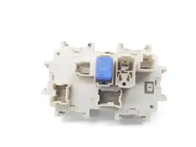 Second-hand car spare part fuse box unit for nissan navara pick-up (d40m) 2.5 dci diesel cat oem iam references 2438351e01