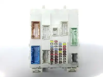 Second-hand car spare part FUSE BOX UNIT for VOLVO V40 CROSS COUNTRY  OEM IAM references 30765069  