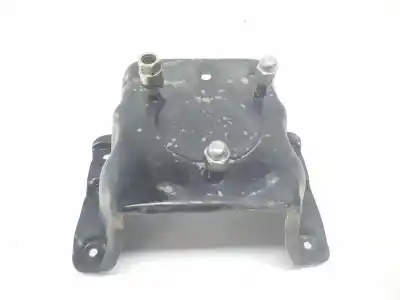Автозапчасти б/у поддержка запасного колеса за mitsubishi galloper (jk-01) 2.5 td intercooler ссылки oem iam mb275213