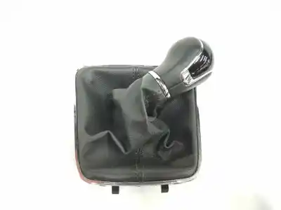 Pezzo di ricambio per auto di seconda mano POMELLO DELLA LEVA DEL CAMBIO per SEAT IBIZA SC (6J1)  Riferimenti OEM IAM 6P0711113E  6P0711113E