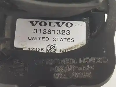 Автозапчастина б/у камера для volvo v40 cross country 2.0 d посилання на oem iam 31381323
