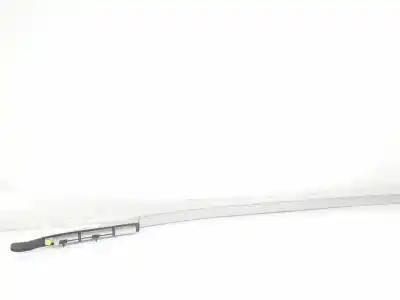 Pièce détachée automobile d'occasion BARRES DE TOIT pour NISSAN QASHQAI (J10)  Références OEM IAM 738214EA0A  738214EA0A