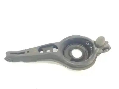 Peça sobressalente para automóvel em segunda mão braço de suspensão traseiro inferior direito por volvo v40 cross country 2.0 d referências oem iam 31387063