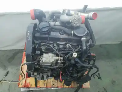 Pièce détachée automobile d'occasion moteur complet pour volkswagen golf iii berlina 1.9 tdi références oem iam afn 028100090hx 