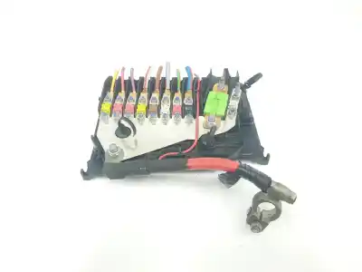 Pièce détachée automobile d'occasion BOÎTES À FUSIBLES pour FORD KUGA  Références OEM IAM 1706692  1706692