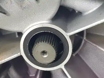 Автозапчасти б/у коробка передач за nissan navara pick-up (d40m) 2.5 dci diesel cat ссылки oem iam 32010eb510  3201010zg4