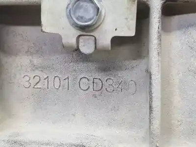 Автозапчасти б/у коробка передач за nissan navara pick-up (d40m) 2.5 dci diesel cat ссылки oem iam 32010eb510  3201010zg4