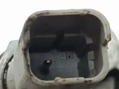 Автозапчастина б/у масляний фільтр для ford kuga (cbs) titanium s посилання на oem iam 1886418  1886418