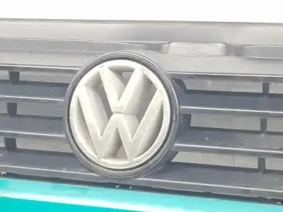 Автозапчастина б/у передня решіта для volkswagen t4 bus (mod. 1991) 1.9 d caravelle посилання на oem iam 701853653c  701853653c