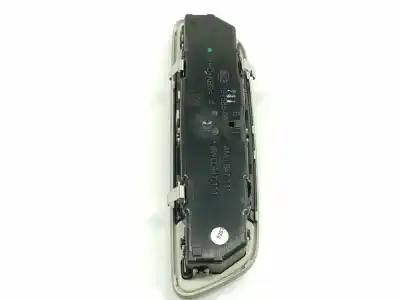 Автозапчасти б/у внутренний свет за audi a4 b9 (8w2, 8wc) 40 tdi ссылки oem iam 8w0947111  8w0947111