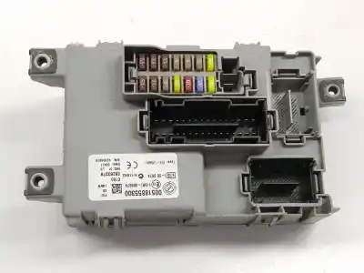 Pezzo di ricambio per auto di seconda mano scatola relè/fusibili per fiat doblo cargo 1.3 16v jtd cat riferimenti oem iam 518855300