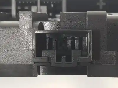 Автозапчасти б/у многофункциональное управление за audi a4 avant 3.0 v6 24v tdi ссылки oem iam 8w0925301  8w0925301