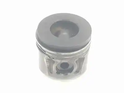 Second-hand car spare part piston for ford focus berlina 2.0 tdci oem iam references 1231983