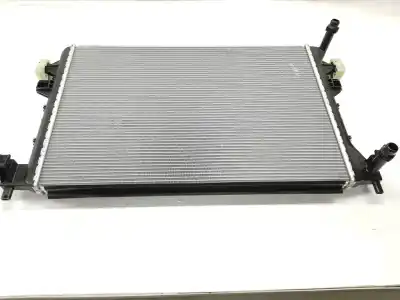 İkinci el araba yedek parçası su radyatörü için volkswagen t-roc 1.5 16v tsi act oem iam referansları 5q0121251hq 5q0121251hq 