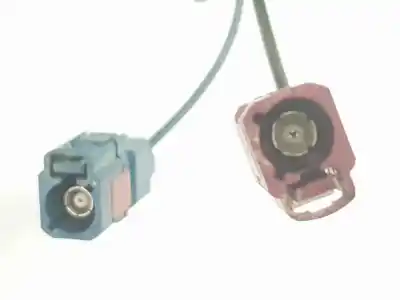 Second-hand car spare part antenna for land rover range rover (lm) 3.6 td v8 oem iam references xui500124pnp  6h2210e893ba8pnp