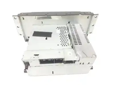 Pièce détachée automobile d'occasion système audio / radiocd pour land rover range rover (lm) 3.6 td v8 références oem iam vux500540  8h3218c815aa