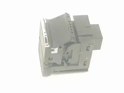 Автозапчасти б/у кнопка электрического стояночного тормоза за skoda octavia lim. (nx3) 2.0 tdi ссылки oem iam 5e4927225  5e4927225