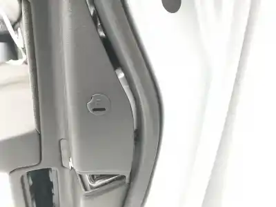 Pezzo di ricambio per auto di seconda mano porta anteriore destra per audi a8 (4e) 3.0 tdi quattro [3.0 ltr. - 171 kw v6 24v tdi] riferimenti oem iam 4e0831052c  color gris plata y7w