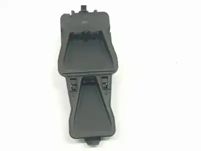 Автозапчастина б/у електронний модуль для volvo v40 cross country 2.0 d посилання на oem iam 31360888