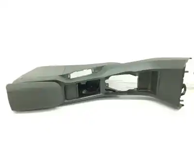 Автозапчастина б/у центральний подлокник для volvo v40 cross country 2.0 d посилання на oem iam 1302313