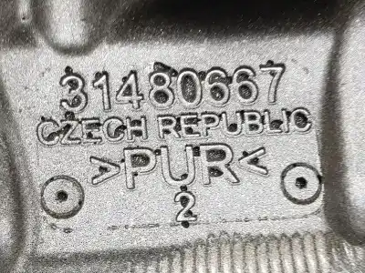 Автозапчастина б/у крішка двигуна для volvo v40 cross country 2.0 d посилання на oem iam 31480667