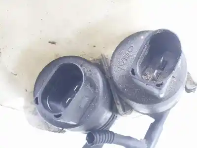 Second-hand car spare part windscreen washer bottle for bmw x3 (e83) 2.0 d oem iam references 3403211  61663403211