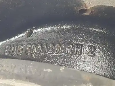 Pièce détachée automobile d'occasion moyeu de roue avant droite pour land rover range rover (lm) 3.6 td v8 références oem iam rub500120  5h321106aa