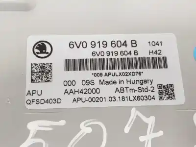 Автозапчастина б/у багатофункційний дисплей для skoda fabia style посилання на oem iam 6v0919604b  6v0919604b