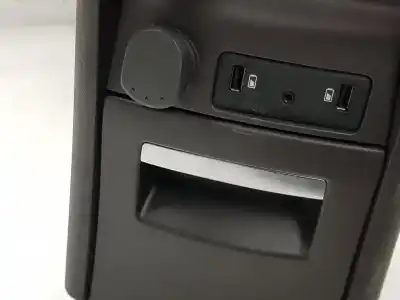 Автозапчастина б/у центральний подлокник для renault espace v (jr_) 1.6 dci 160 посилання на oem iam 969106329r  969581972r