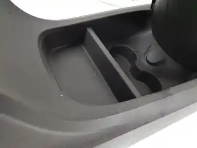 Автозапчастина б/у центральний подлокник для renault espace v (jr_) 1.6 dci 160 посилання на oem iam 969106329r  969581972r